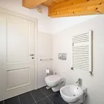 La Scontrosa Grazia - Affitti Brevi Italia *