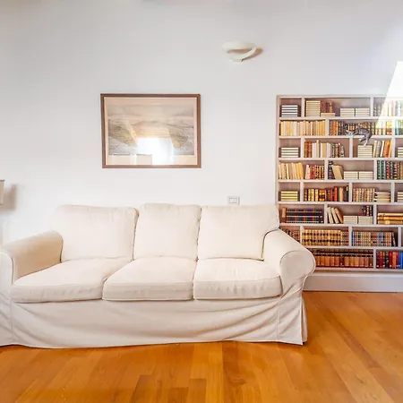 La Scontrosa Grazia - Affitti Brevi Italia *