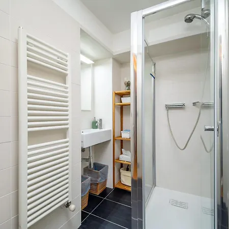 Appartement La Scontrosa Grazia - Affitti Brevi Italia *